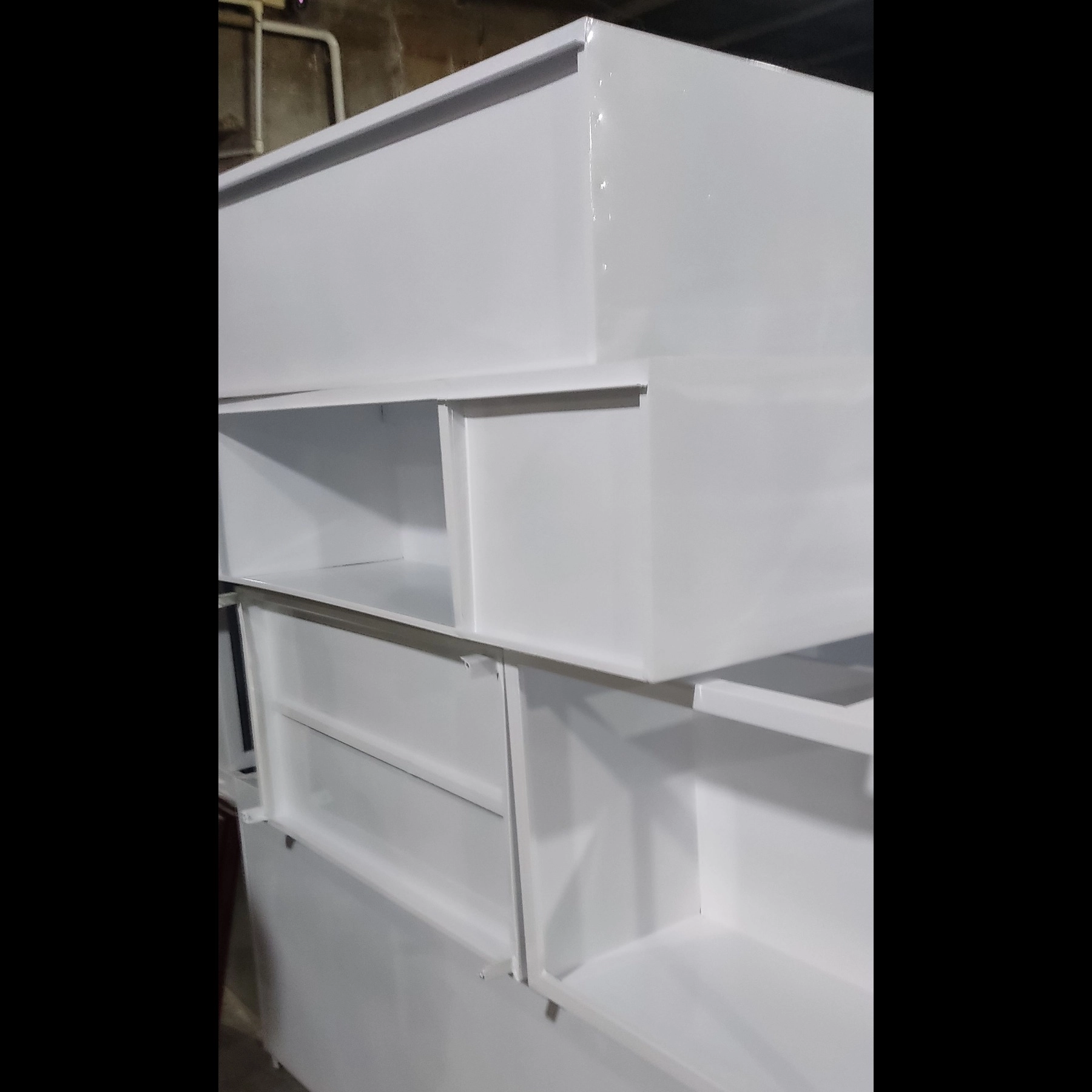 رنگ آمیزی کابینت آشپزخانه