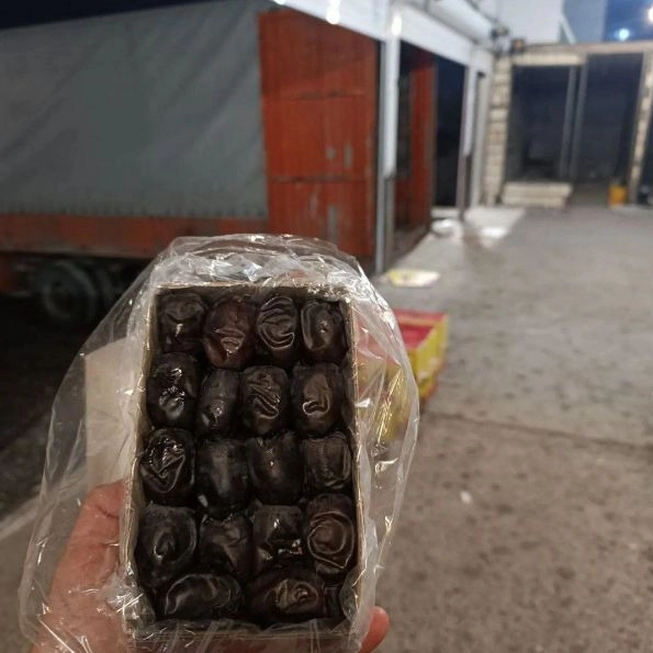 خرمای بسته بندی