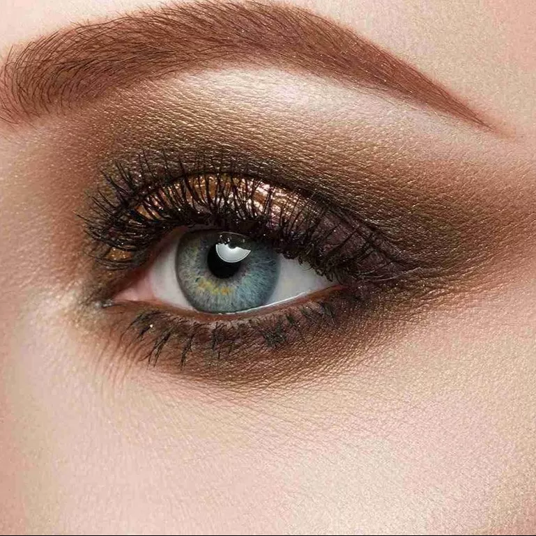 آرایش چشم اسموکی