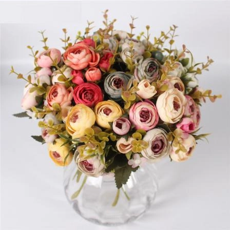 گل مصنوعی آرامیس