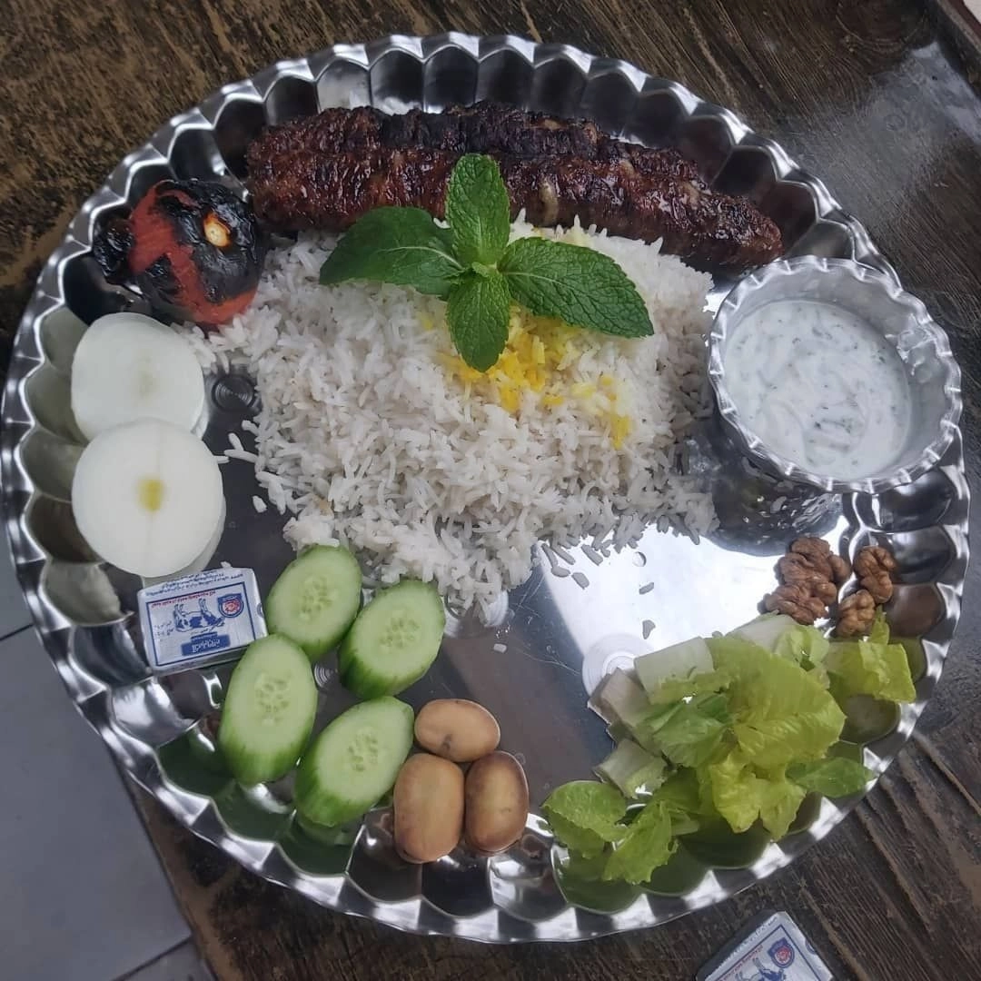 رستوران غذاخوری خانواده