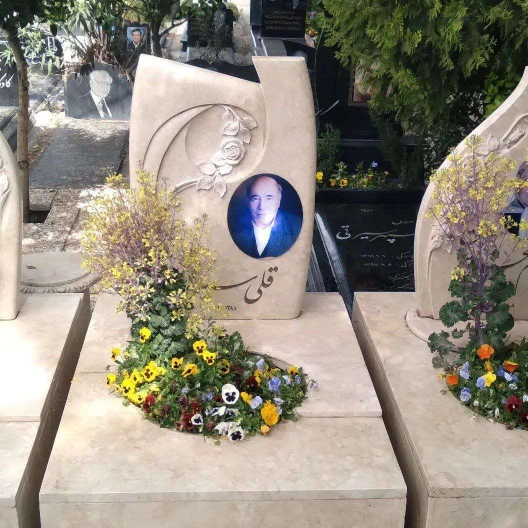 سنگ مزار باغچه دار در طرح های مختلف