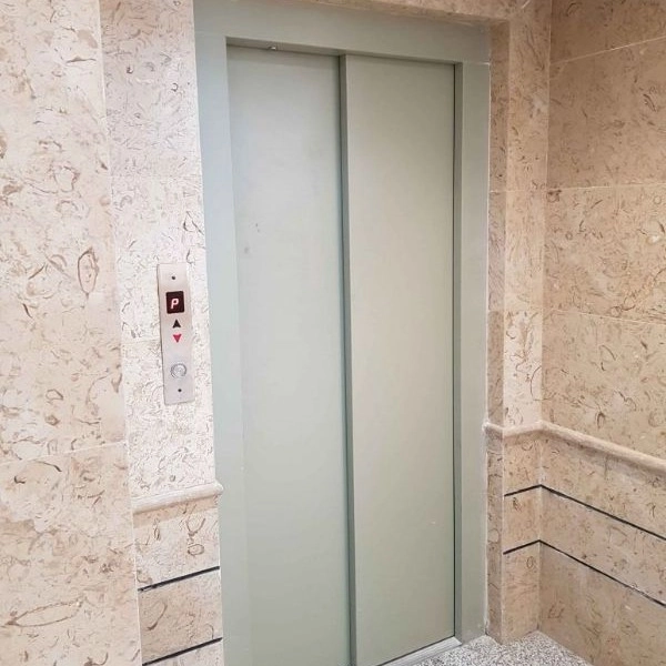 طراحی و اجرای آسانسور آکام