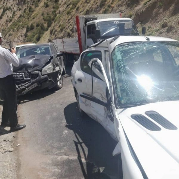 امداد خودرو و خودروبر هراز اسفندیاری