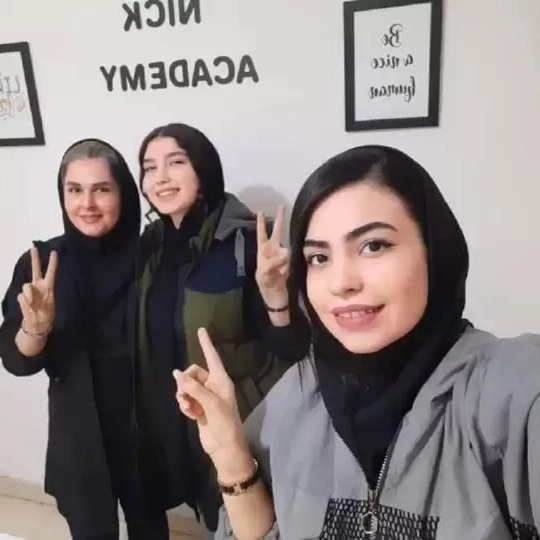 آموزشگاه زبان نیک در رشت