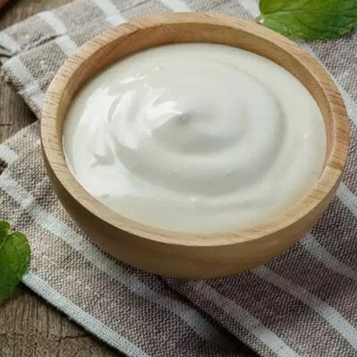 ماست چکیده محلی