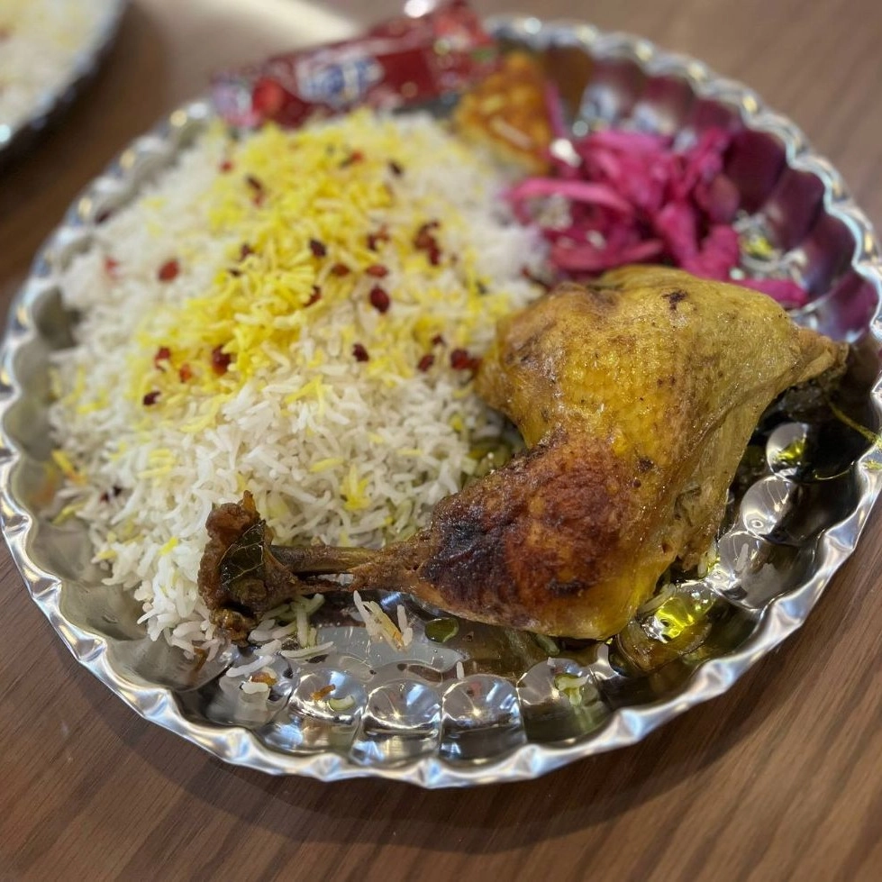 چلو مرغ سرخ شده چلو مرغ سرخ شده