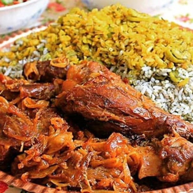 باقالی پلو با ماهیچه گوسفندی باقالی پلو با ماهیچه گوسفندی