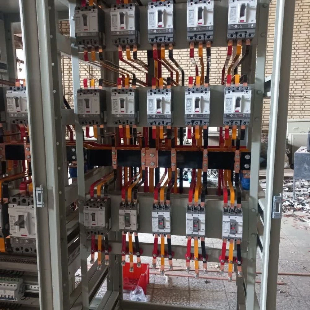 طراحی و ساخت تابلو توزیع برق کارخانه