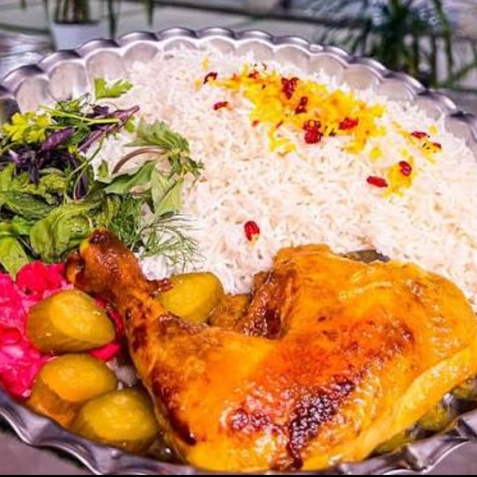 چلو مرغ سرخ شده